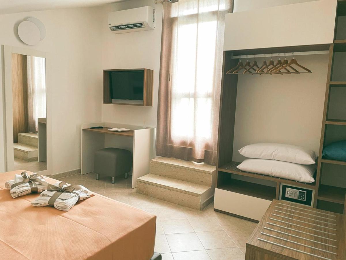 Talos Apartments San Vito Lo Capo Exteriör bild