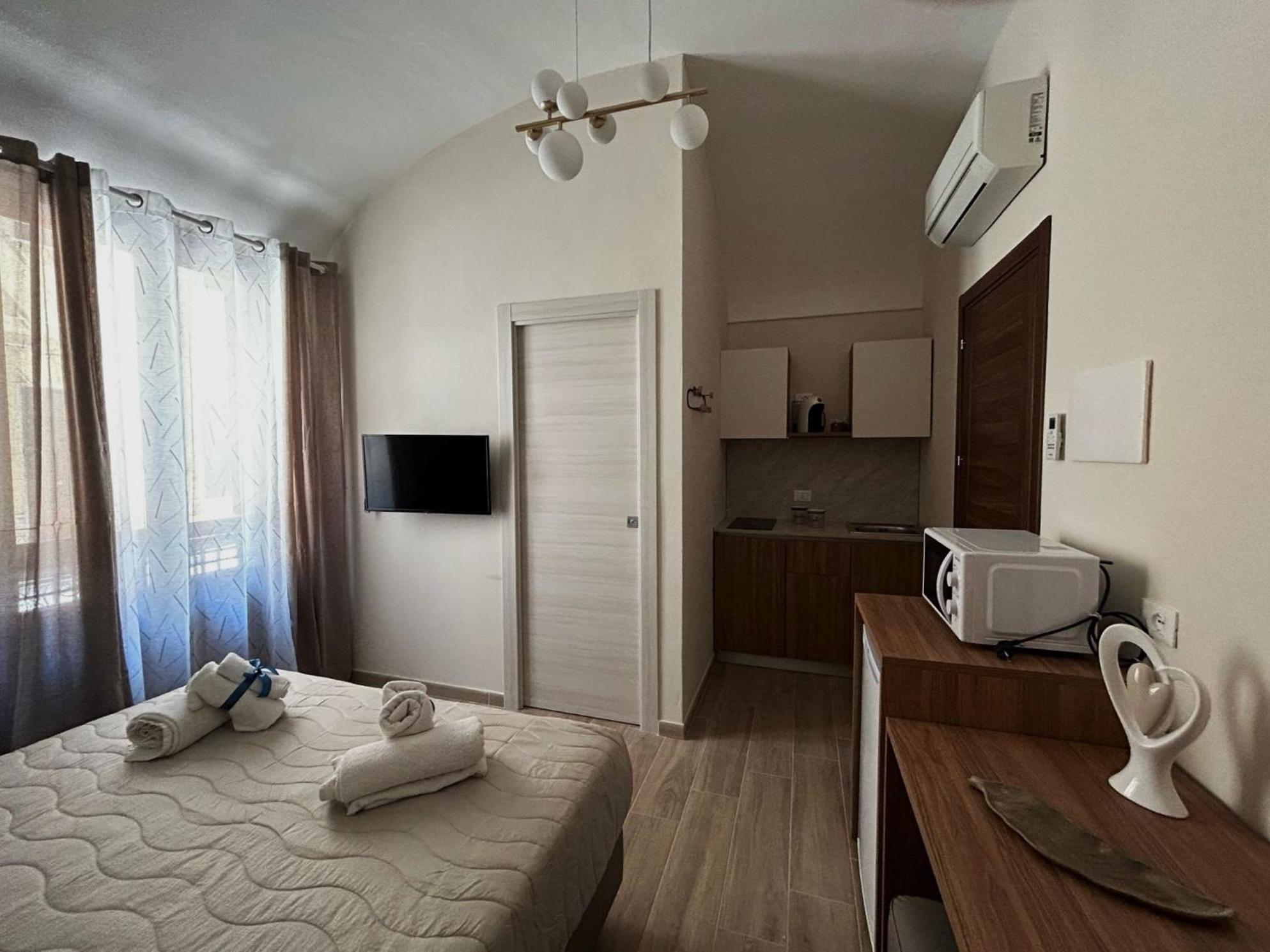 Talos Apartments San Vito Lo Capo Exteriör bild